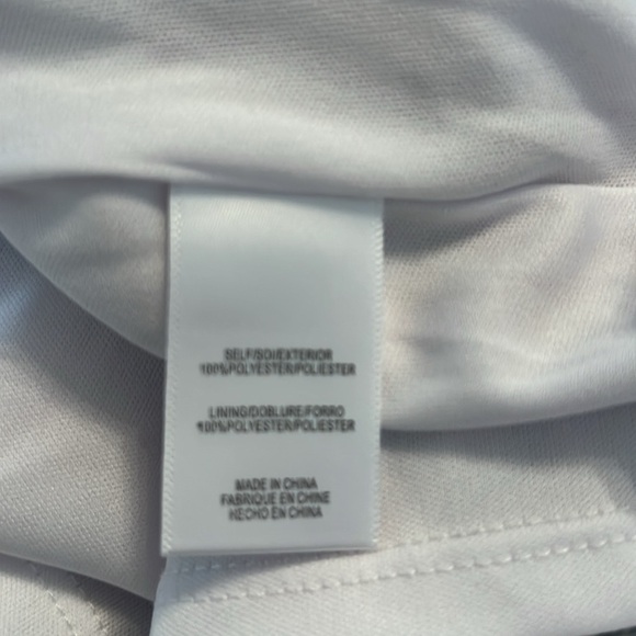 WAYF Floral Off The Shoulder Ruffle Lined Pull Sleeve Top Size Large NWT - Picture 9 of 10